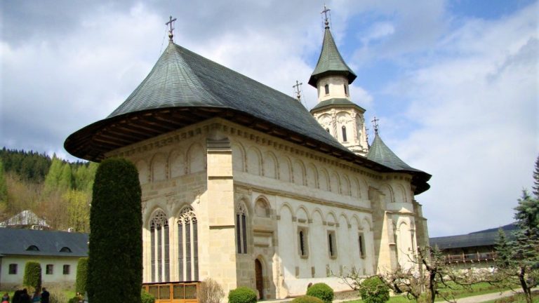 Mănăstirea Putna – Ierusalimul Neamului Românesc