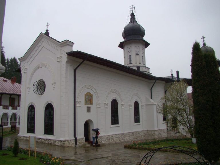 Mănăstirea Agapia și Casa Memorială Alexandru Vlahuță | Ghid 2026