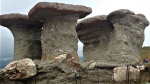 Sfinxul și Babele din Bucegi: Legende, Mister și Adevărul Geologic