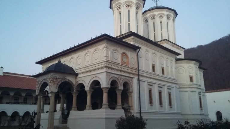 Mănăstirea Hurezi (Horezu) – Cea Mai Frumoasă Mănăstire din România (Ghid Complet 2026)