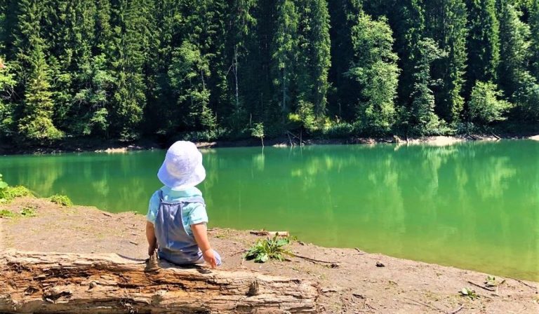 Lacul Scropoasa și Cascada “7 Izvoare” – traseu perfect de week-end!