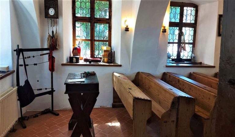 Muzeul Prima Școală Românească din Brașov – o surpriză uriașă! | Ghid complet 2026