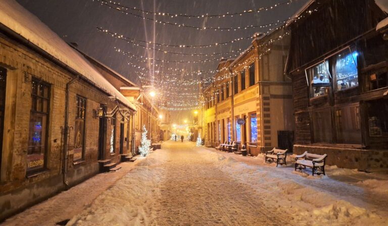 Kuldiga – „Veneția Letoniei” – proaspăt intrată în Patrimoniul UNESCO