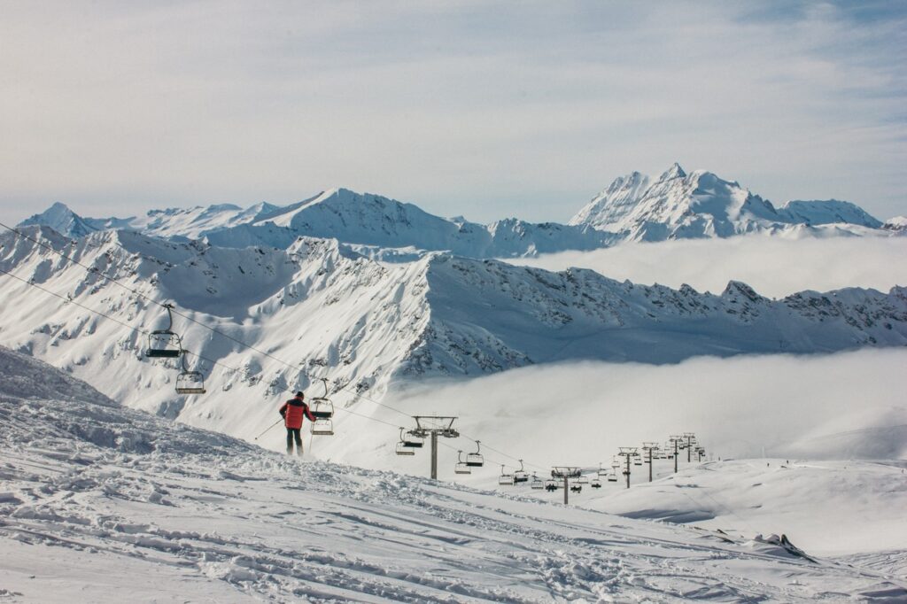Top 9 Stațiuni de Ski din Franța