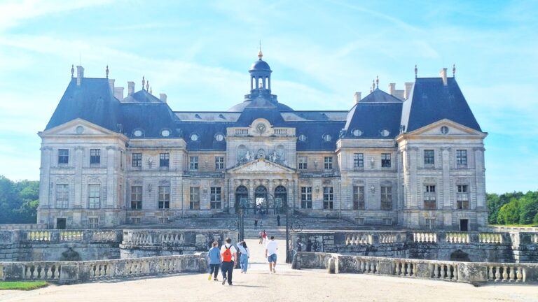 Vaux-le-Vicomte – castelul care l-a înnebunit pe Regele Soare | Paris și Valea Loarei, ziua 6