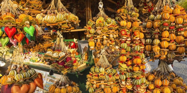 Târgul de Crăciun Budapesta 2026 — câștigător European Best Destinations și ghid pentru un weekend complet