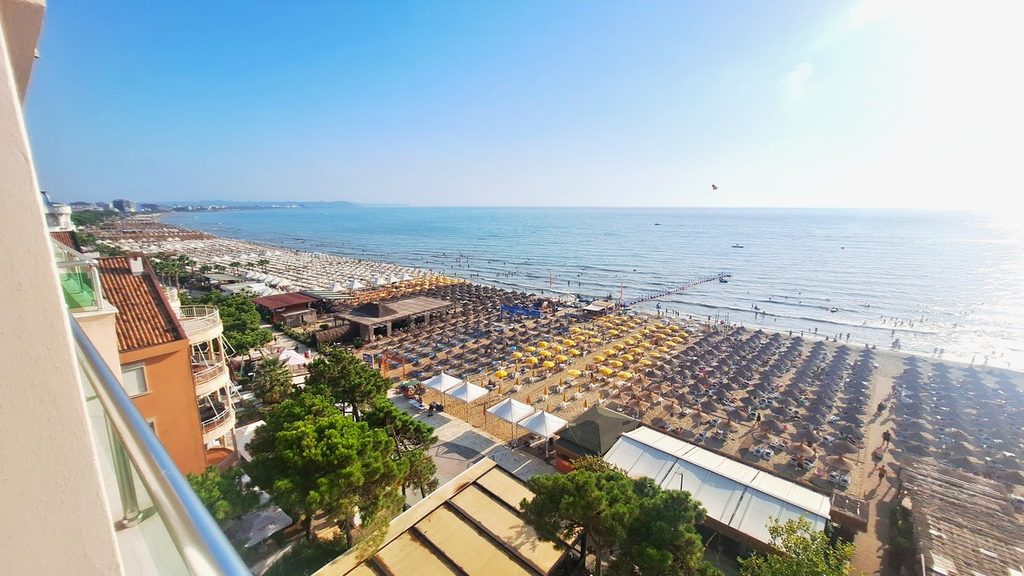 durres beach